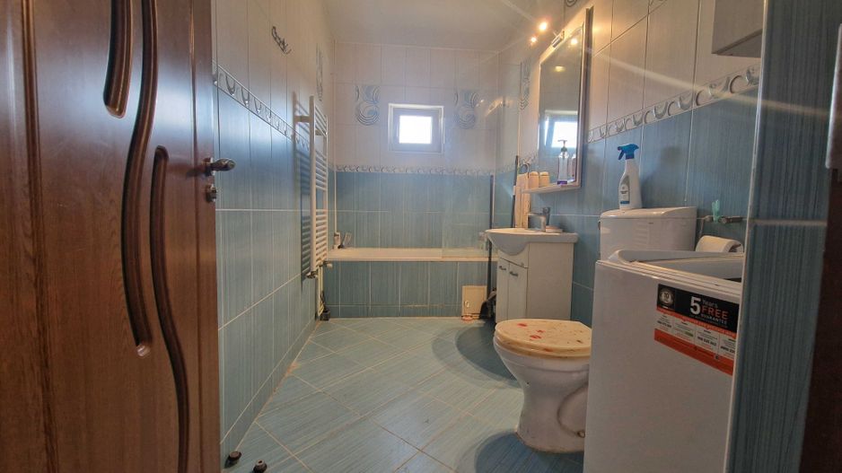 Apartament 3 camere, 64 mp, complet mobilat si utilat - Poză 13