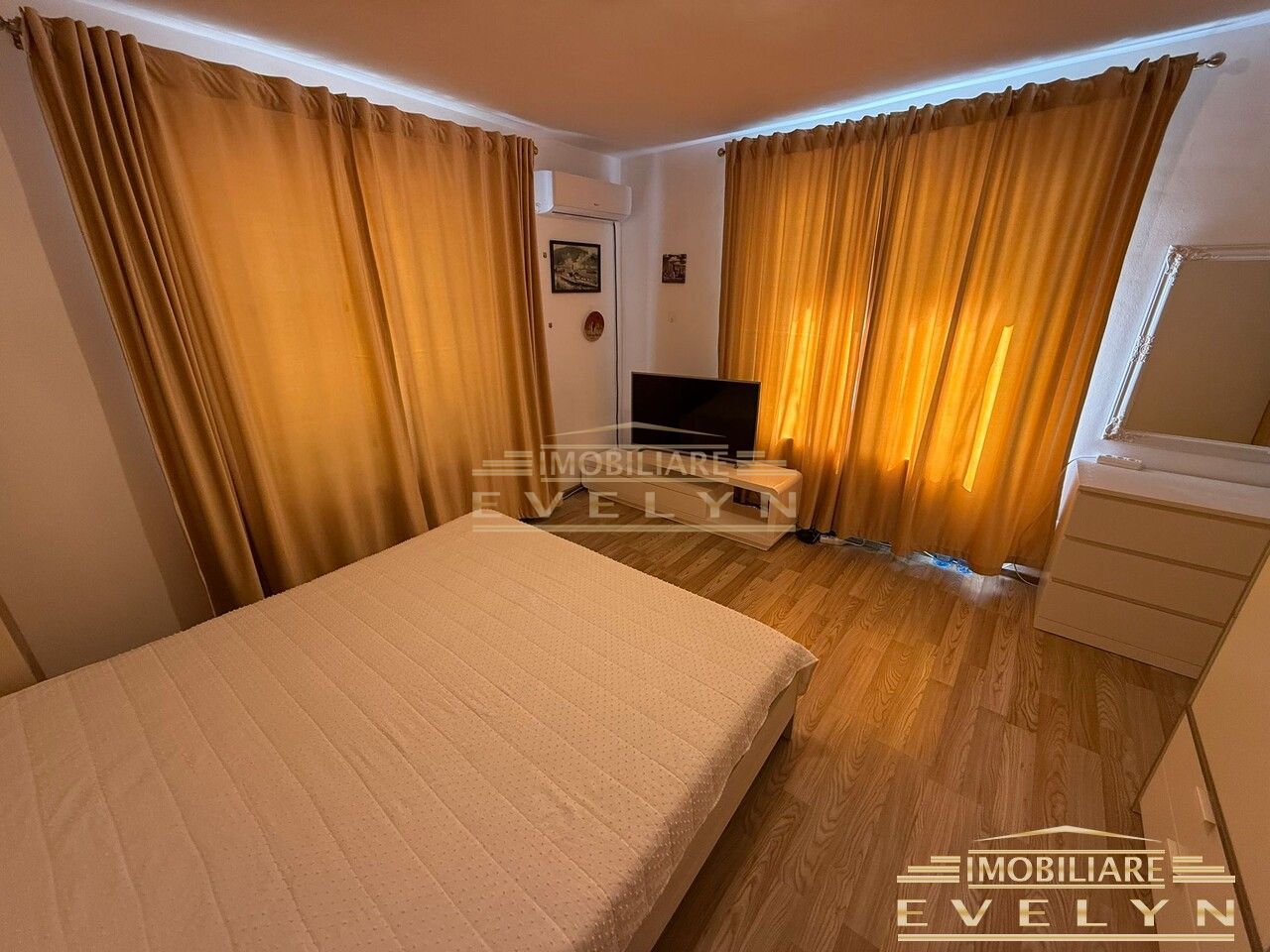 De închiriat casa la parter – 2 camere + 1000 mp teren – Catamaresti Deal - Poză 6