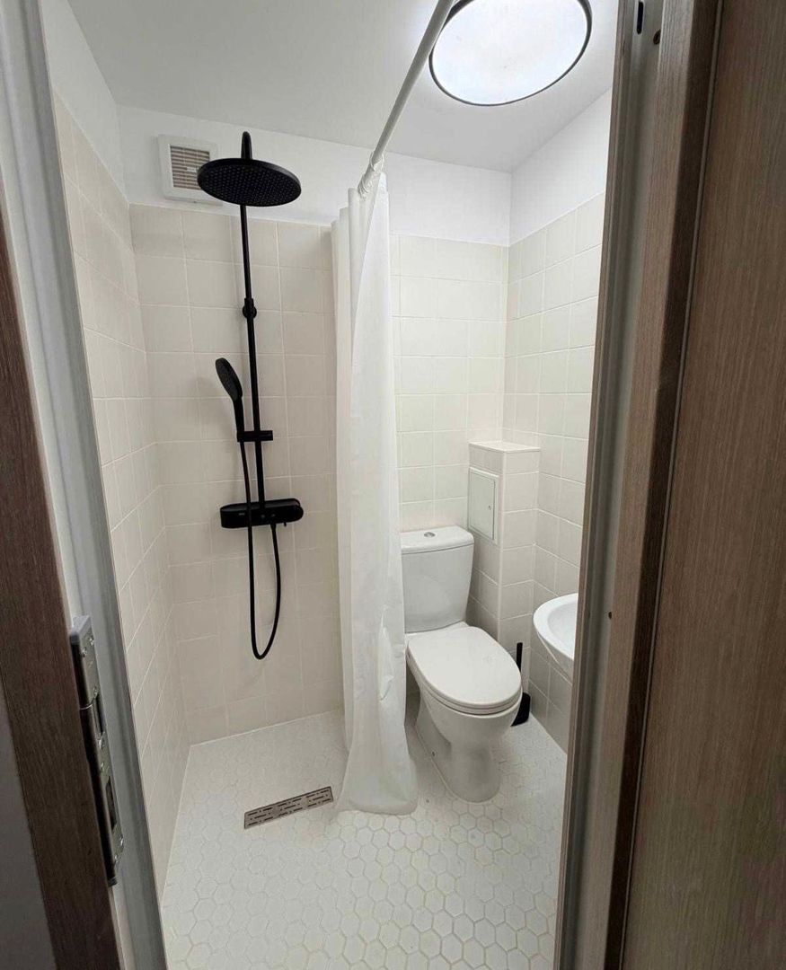 GARSONIERA  DECEBAL, BLOC REABLITAT, RENOVAT, MOBILAT/UTILAT MODERN - Poză 8