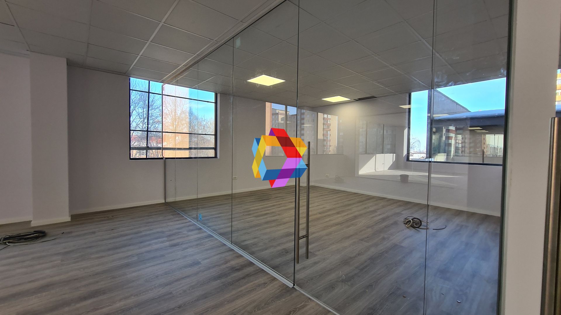 Cladire mixta - 1860 mp cu chiriasi - Poză 3