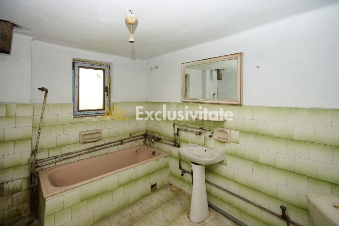 Casa cu teren generos - 4696 mp Apa Sarata - Campulung !! - Poză 39