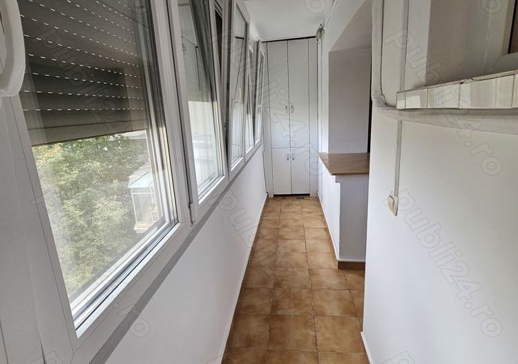 B-dul Unirii, Tribunal, 2 camere decomandate, bloc monolit, direct proprietar - Poză 3