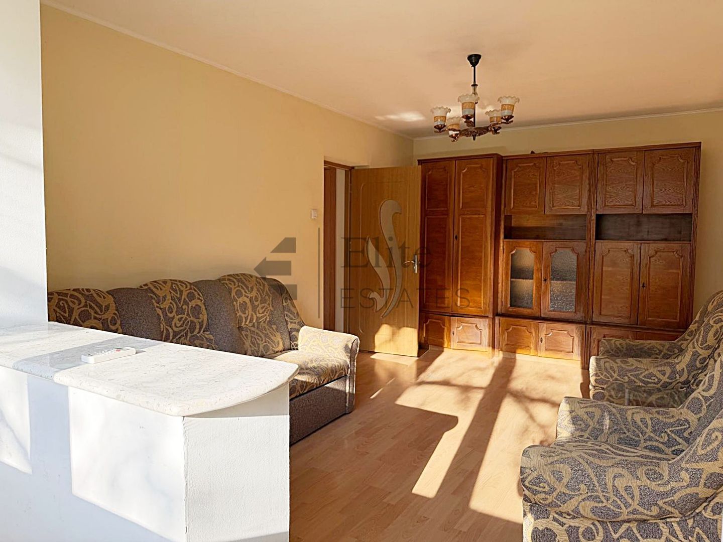 Apartament cu 2 camere Piata Rogerius | Etaj 1 - Poză 2