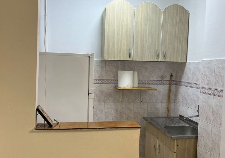 Vanzare garsoniera Piata Alba Iulia, Decebal, str. Moise Nicoara - Poză 5