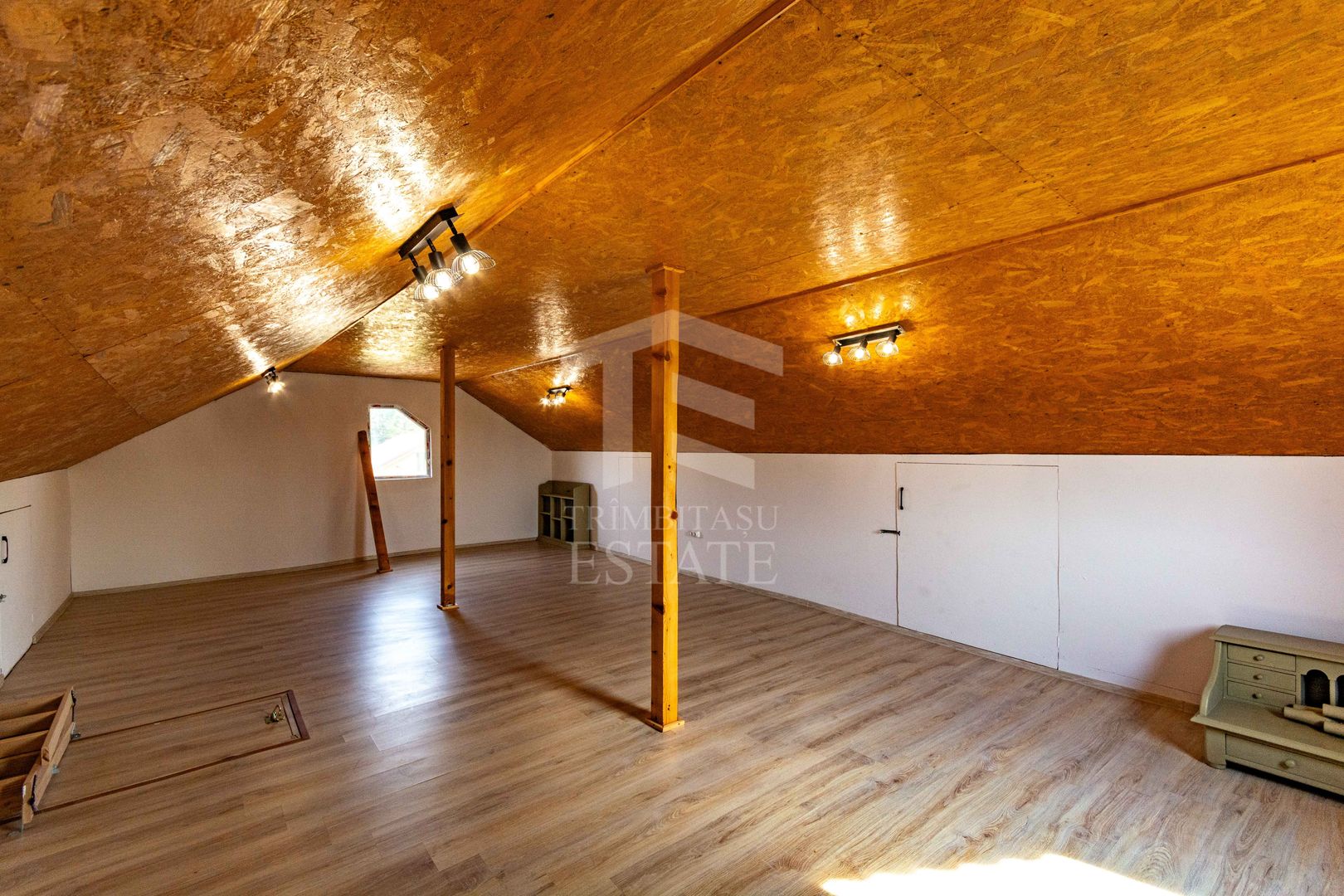 Branesti, Ilfov, casa primitoare, gata de mutat!Comision 0% cumparator - Poză 18