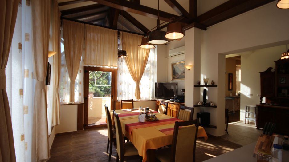 Vila frumoasa de vanzare in zona Balcescu! - Poză 19