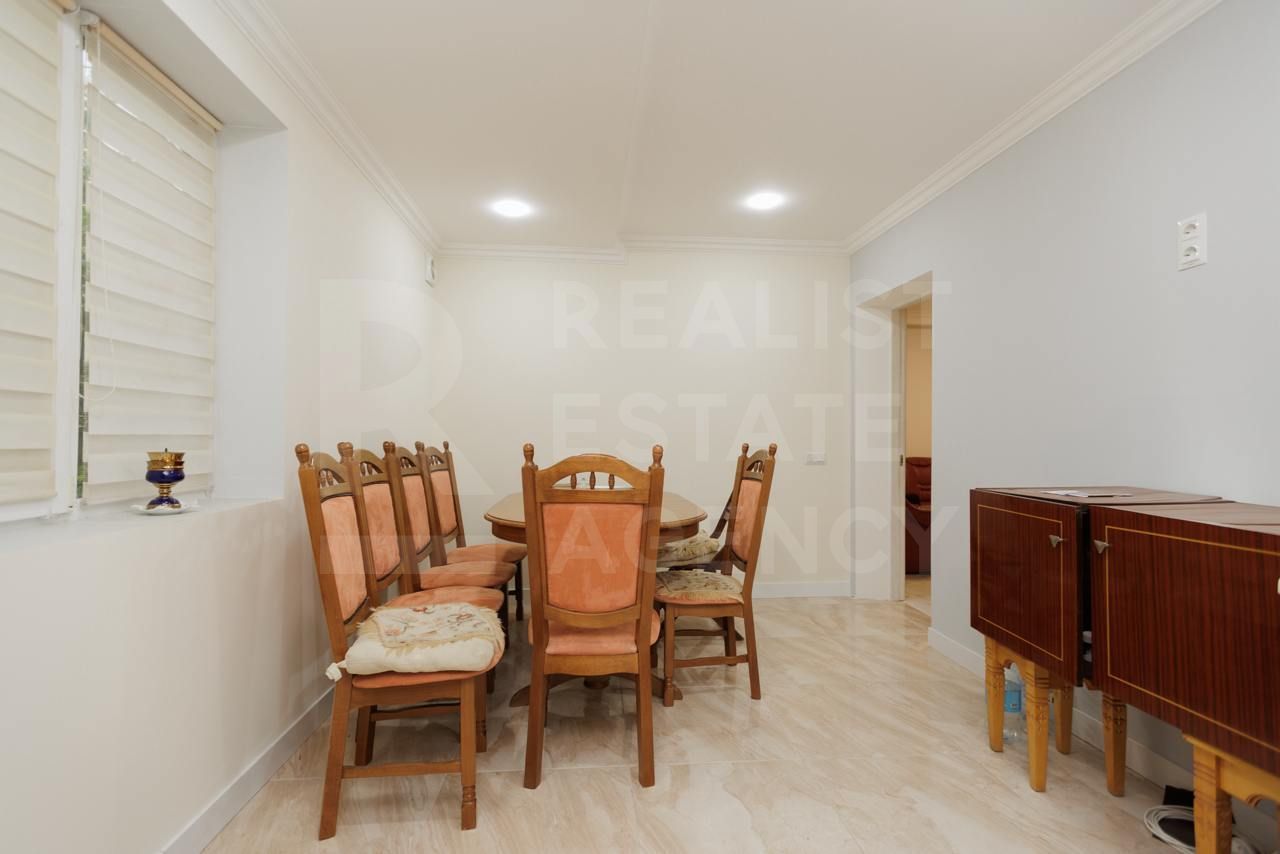 Vânzare, casă, 4 camere, str. Serghei Lazo, com.Sîngera - Poză 12