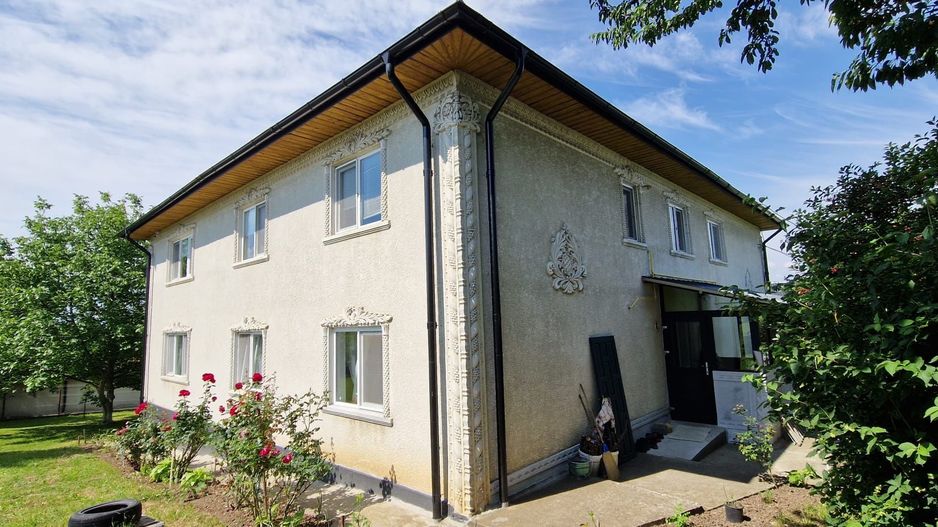 SE VINDE -proprietate cu posibilitati multiple în Fălticeni - Poză 20