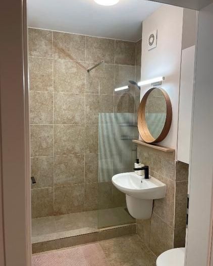 BRASADAS inchiriaza garsoniera UTILATA PLAZA ROMANIA - Poză 11