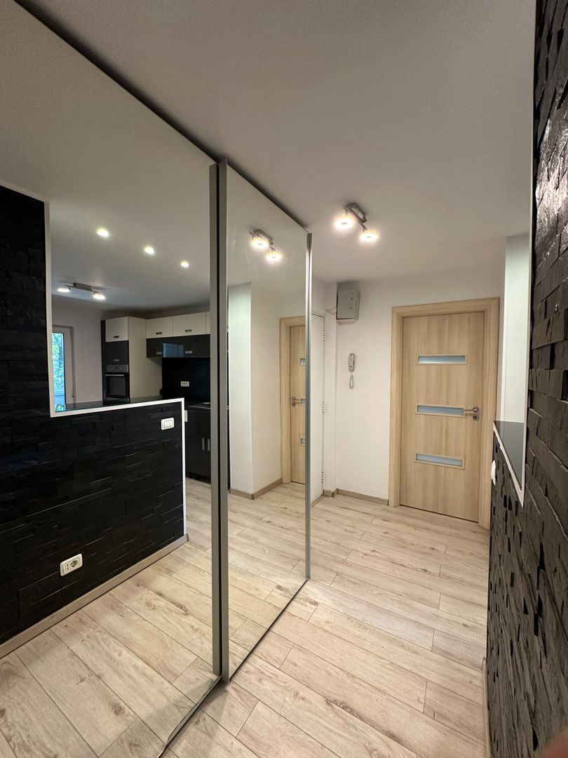 Apartament modern cu 2 camere in Crangasi la cateva minute de metrou - Poză 4