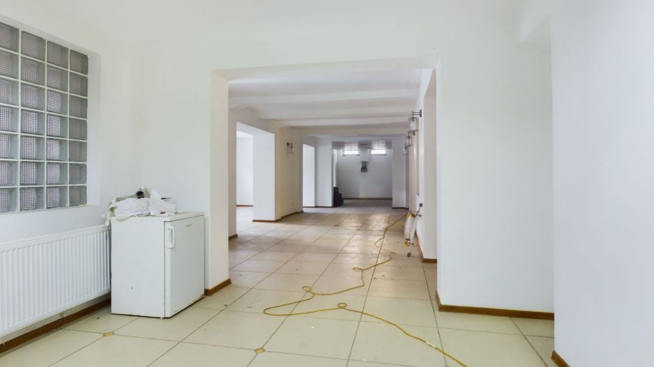 Parter și demisol aproape de Cișmigiu - Poză 18