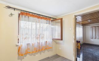 Casă cu 2 camere și 500 mp teren în Oroshaza - Poză 5