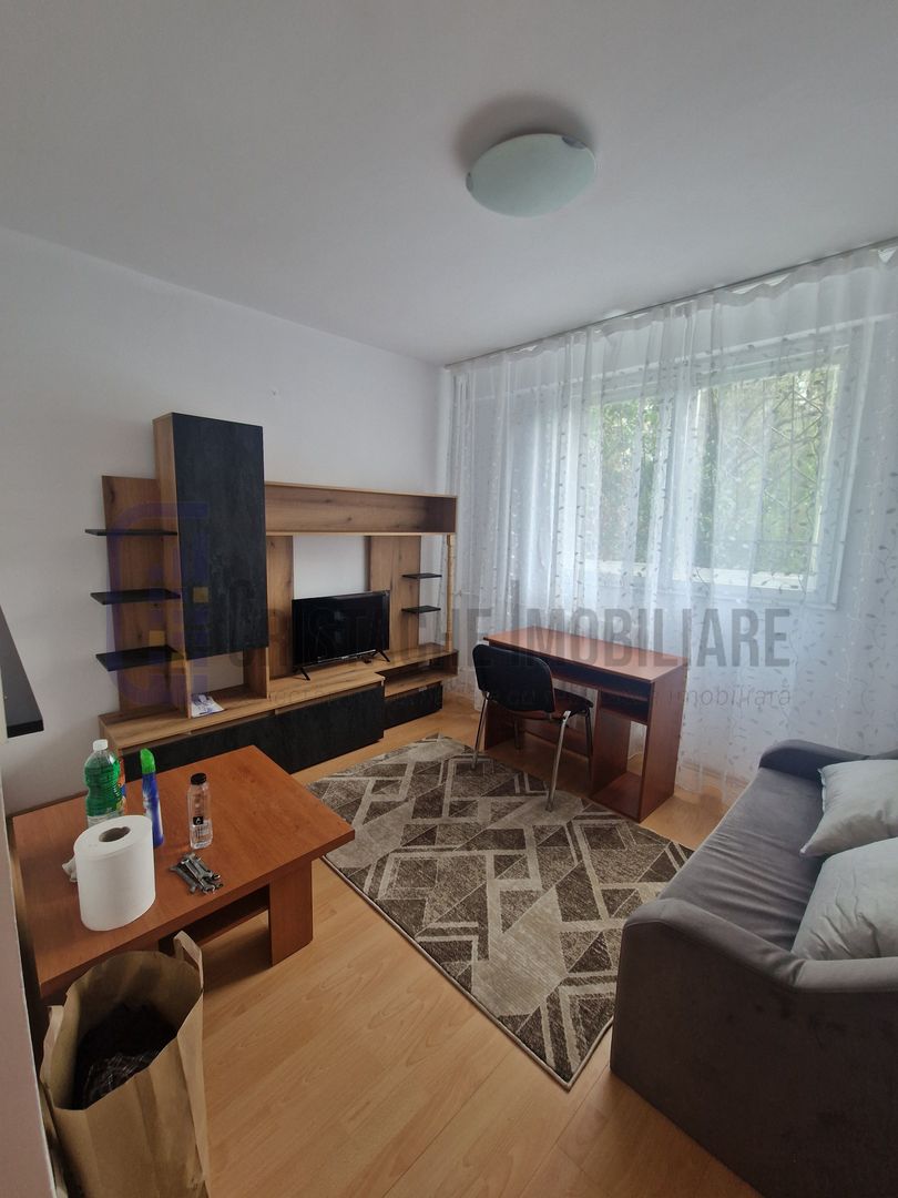 350 € | 2 camere | metrou 10 min. | igenizat - Poză 1