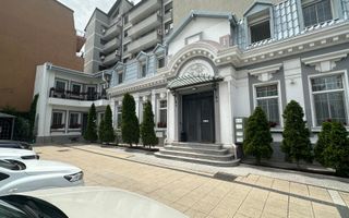 Casă renovată și consolidată, ideală pentru birouri sau activități comerciale - Poză 1
