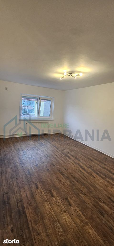 Apartament 3 camere decomandat, renovat, etaj 4, Str. Clopotari nr. 35, Nicolina 2, Iași - Poză 1