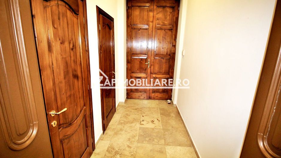 Spatiu de birou  2 camere ,1 baie, zona Centrală - Poză 3
