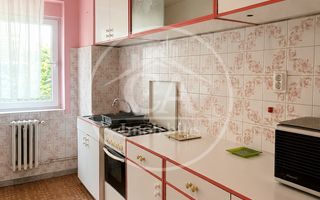 Apartament de închiriat cu 3 camere în zona centrală, Oradea - Poză 6