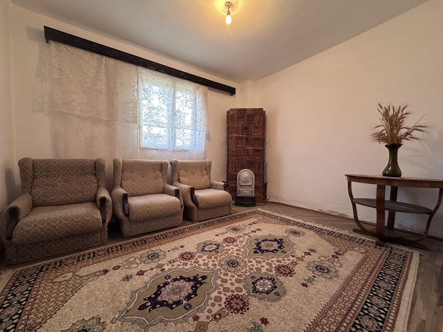 Vanzare casă cu potențial rezidențial și comercial în Pucioasa -441 mp - Poză 15