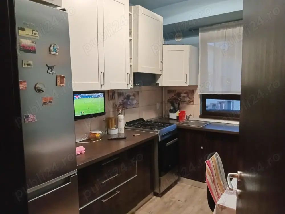 De vanzare apartament 3 camere + loc parcare, Cartierul Latin - Poză 3