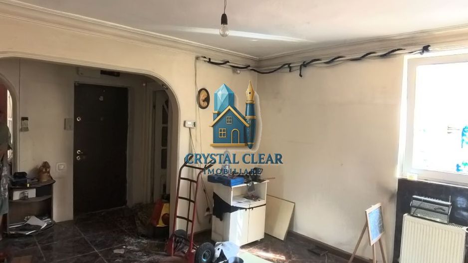 Apartament cu 4 camere - cartierul Dâmbu Pietros, str. Parângului - Poză 2