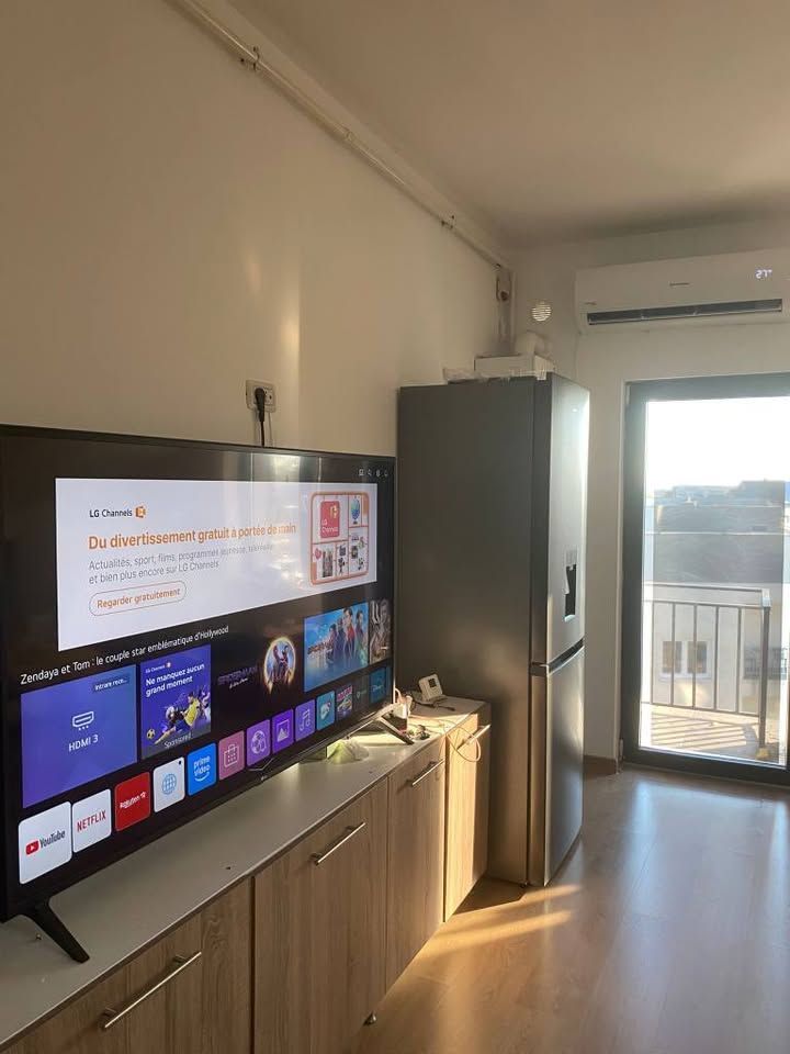 Apartament 3 Camere, 83 mp utili, bloc nou, Cetate - Poză 2