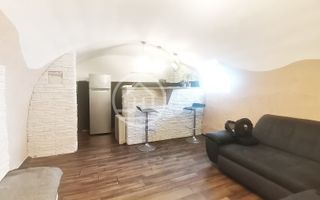 Spatiu comercial de vanzare la curte comuna Ultracentral, Oradea - Poză 4