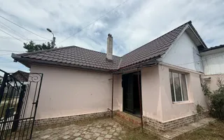 Casă de vânzare în Beclean - zona centrala - Poză 14