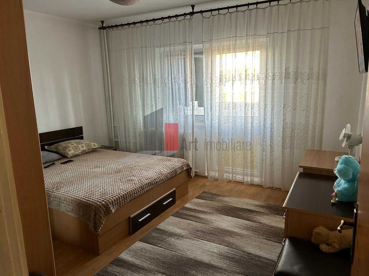 APARTAMENT 3 CAMERE SEBASTIAN SUPERB - Poză 3