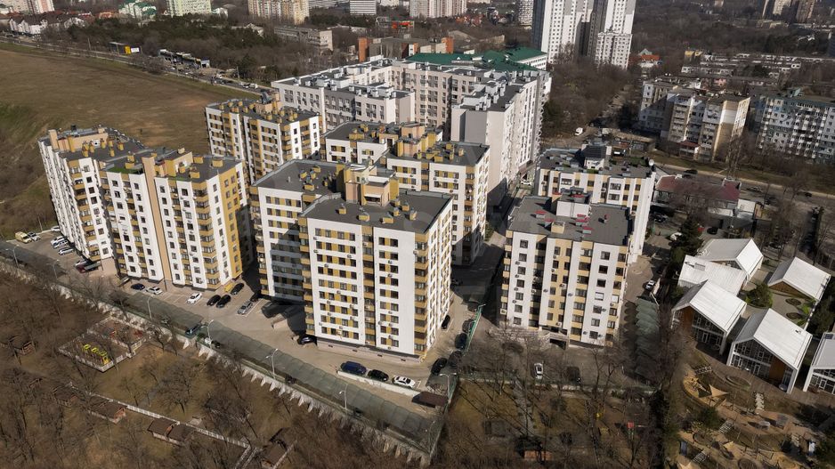 Vânzare, apartament, 3 camere, strada Grenoble, Botanica - Poză 1