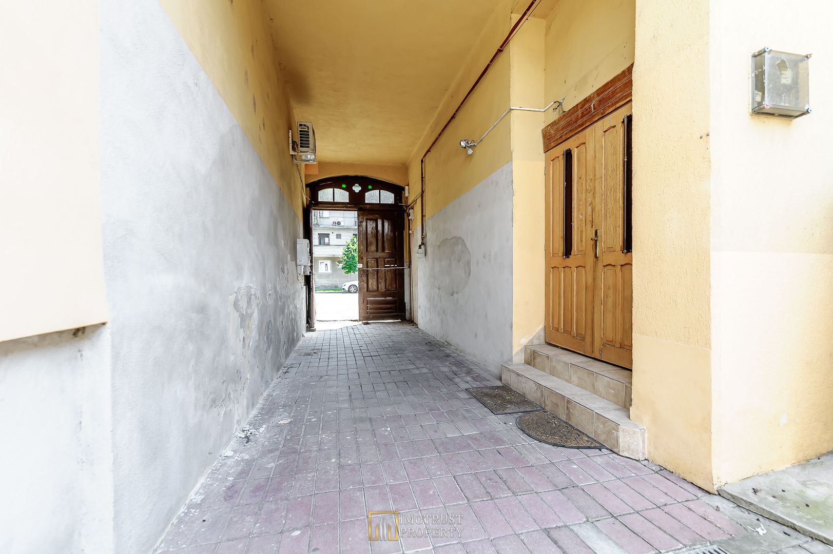 De vanzare casa ultracentrala– Str. Augustin Doinas, Arad | 98 mp - Poză 7