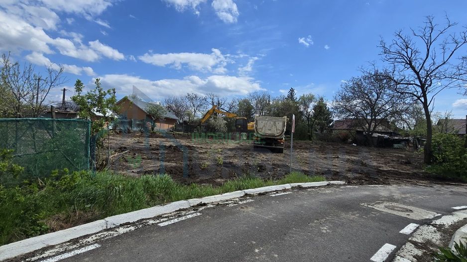 Teren de vânzare în Aroneanu, strada Petru Aron - Poză 3
