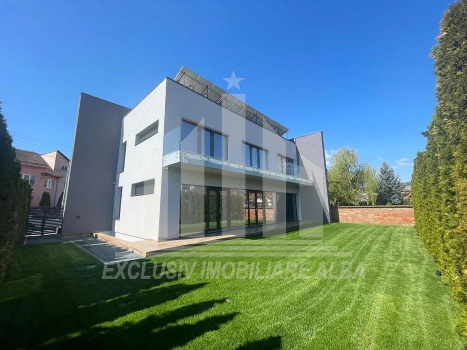 Apartament cu 3 camere de inchiriat, Cetate - Poză 4