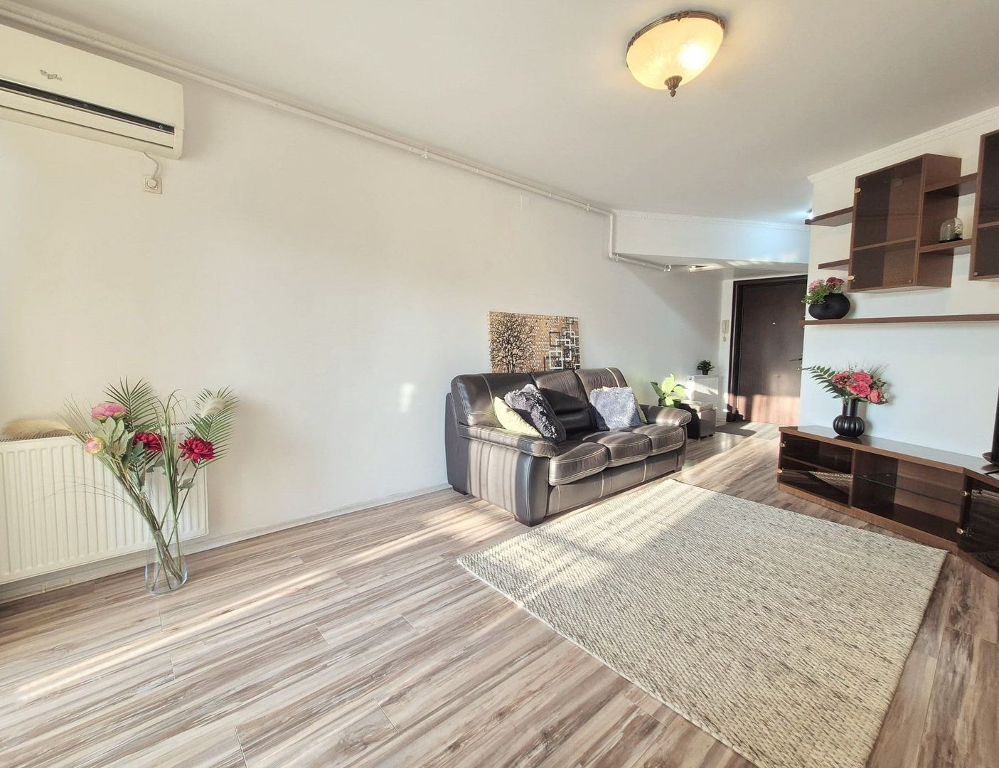 COMISION 0% - Apt 2 camere renovat, 5 minute metrou Lujerului, parcare la scara - Poză 3