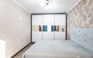 Chirie, casă, 3 nivele, 5 camere, strada Cantinei, Durlești - Poză 2