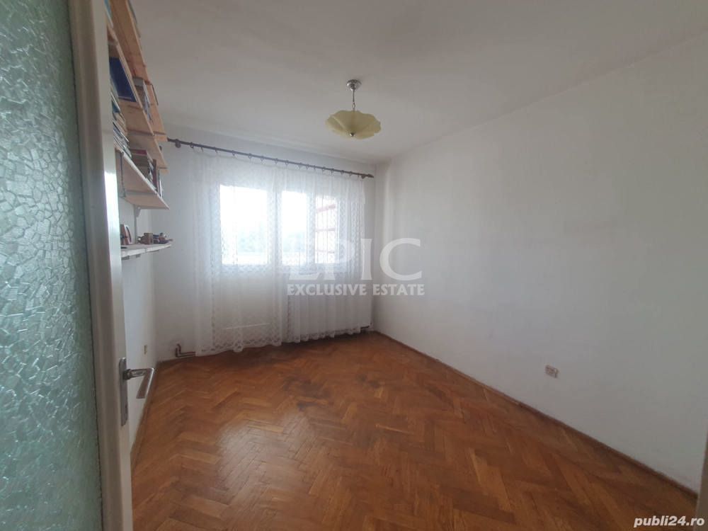 Vând apartament 4 camere/90 mp - Poză 5