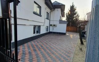 Casă de vânzare în centru – 4 apartamente, 240 mp construiți, teren 257 mp - Poză 3