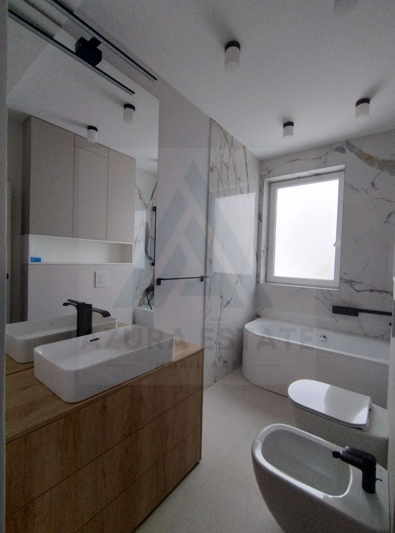 Apartament lux 85 mp utili 3 camere 2 bai si parcare subterana Central - Poză 11