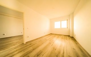 Apartament 2 camere semidecomandat, Copou Garden, 99.000 euro - Poză 2