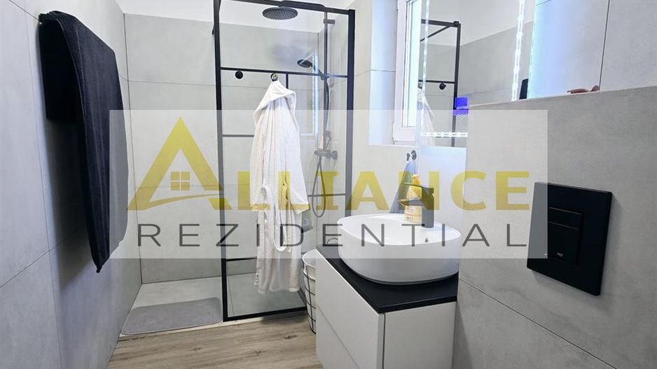 Vila individuala- 4 camere- beci- cartierul nou - Poză 4