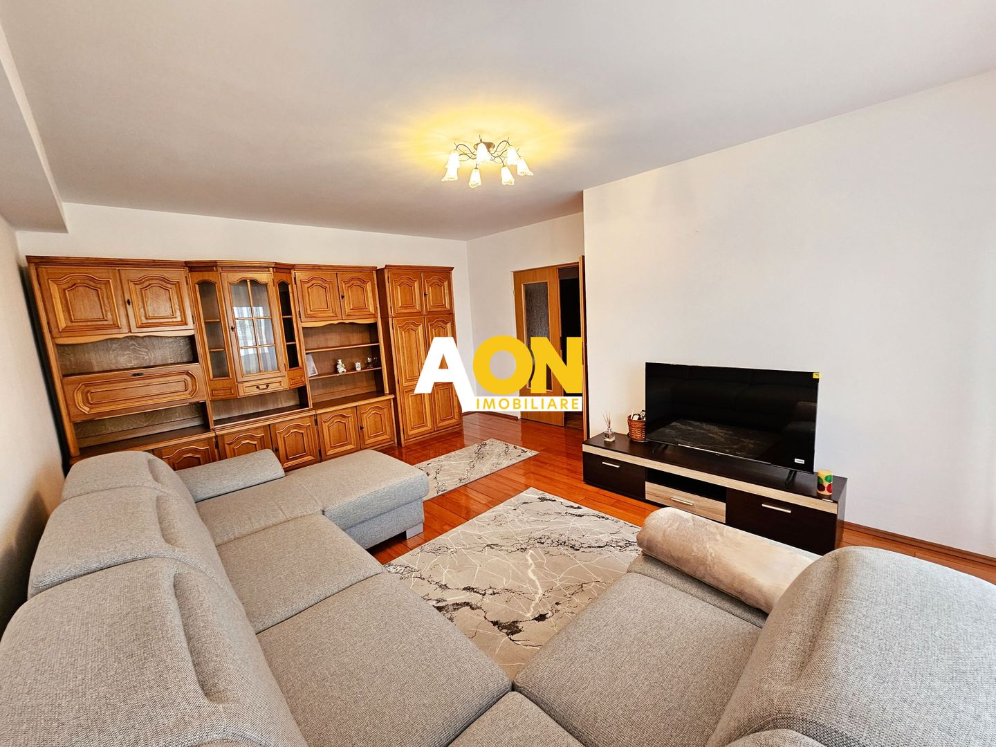 Apartament 2 camere, 60 mp utili + balcon 15 mp, B-dul Transilvaniei - Poză 4