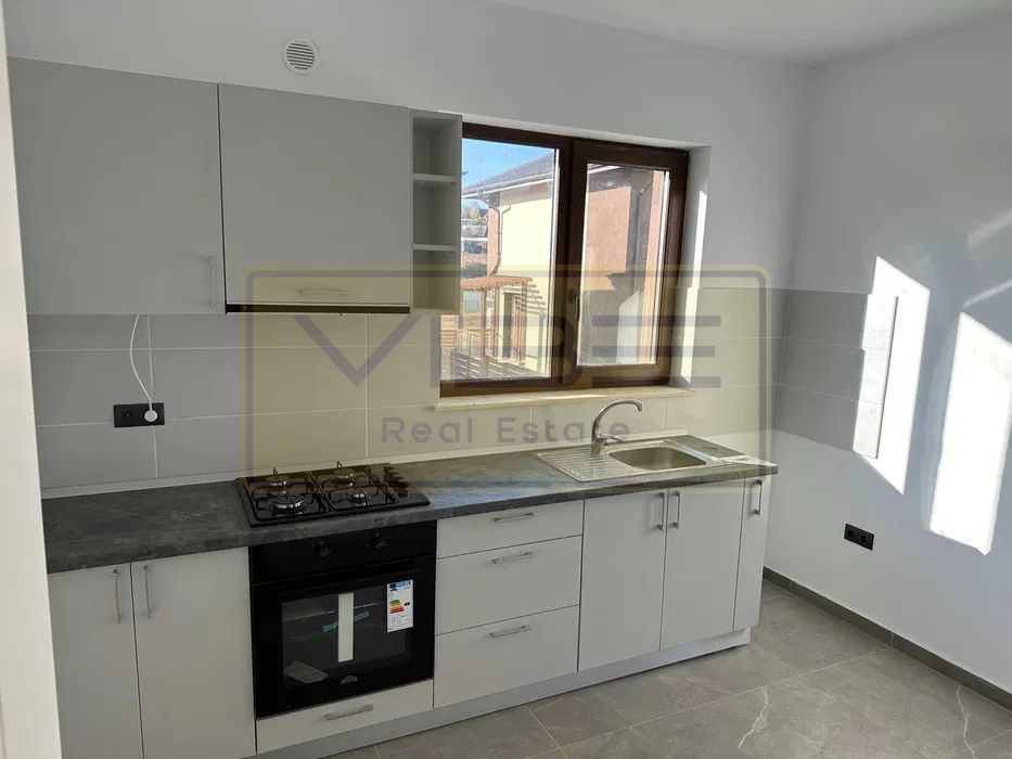 Vila Bucium Lidl-  PRETABILA BIROU/ LOCUINTA ! - Poză 5