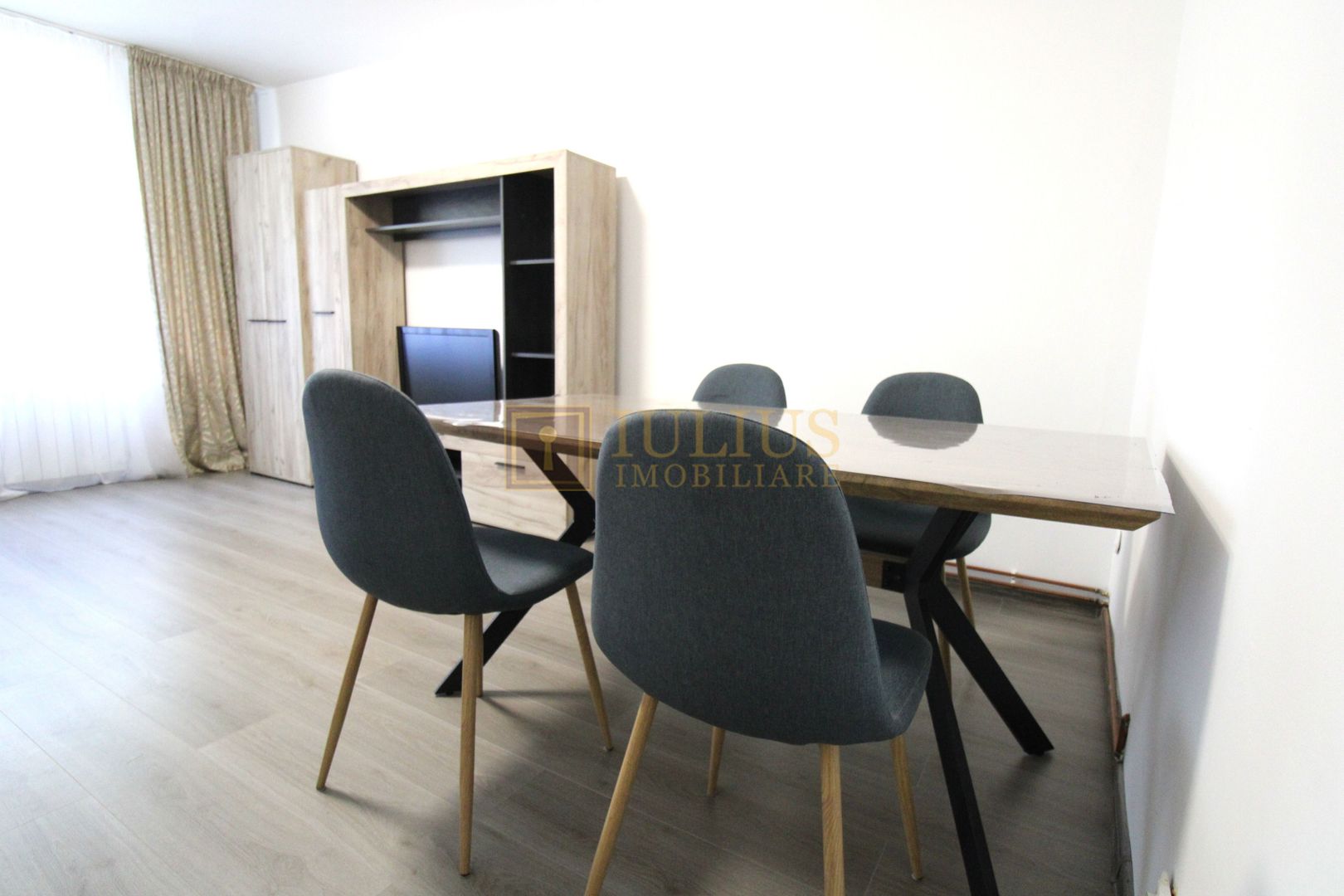 Apartament in Mircea Cel Batran - Poză 3