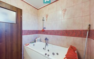 Vilă spațioasă cu 8 camere, Grădiște - Poză 27