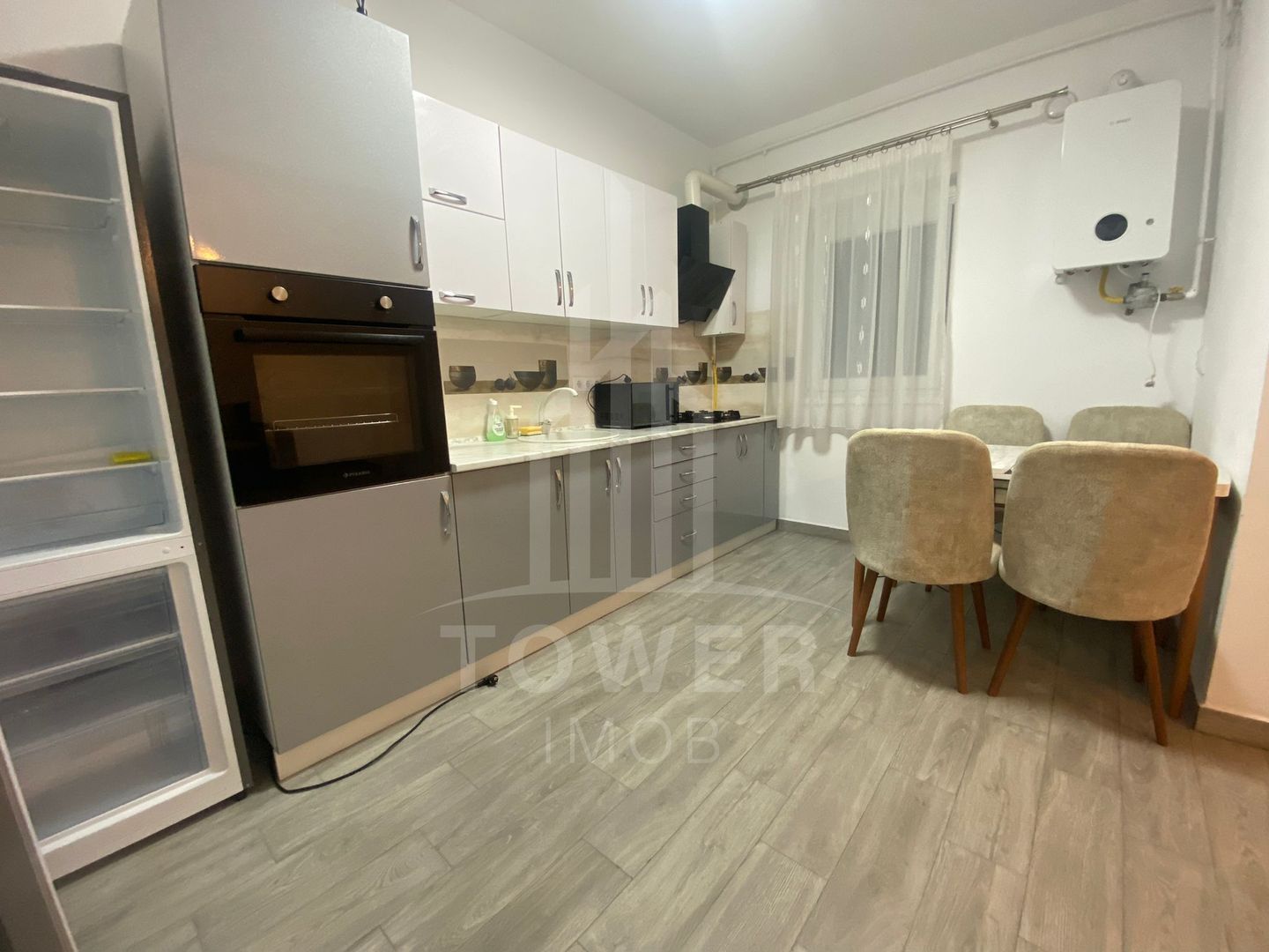 Închiriere – Apartament  cu 3 camere în zona Arhitecților din Sibiu - Poză 1
