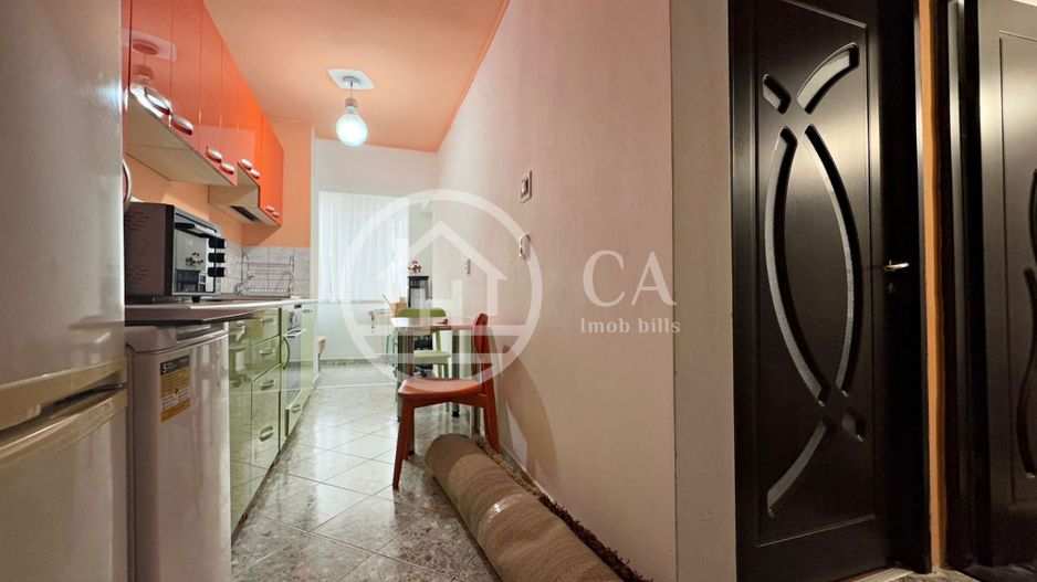 Apartament cu o camera de vanzare in zona Rogerius, Oradea - Poză 3