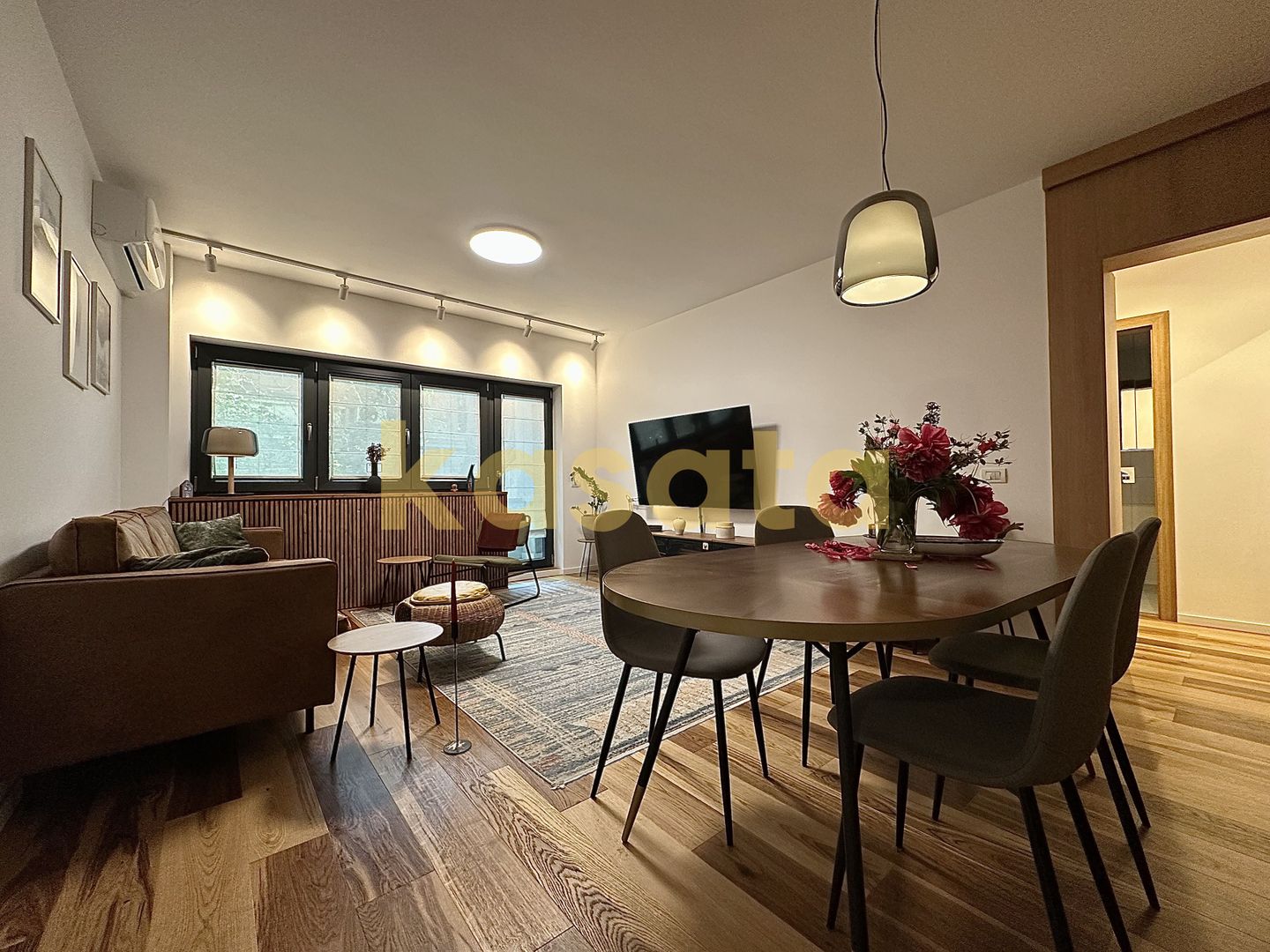 Apartament 4 Camere 🏡 | Etaj 1/6 🏢 | Fără Risc Seismic ✅| Boxă - Poză 2