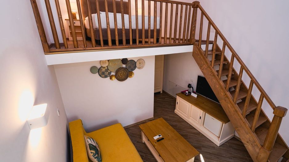 Business la cheie - Proprietate tip pensiune cu rating 9,8/10 Booking - Poză 2