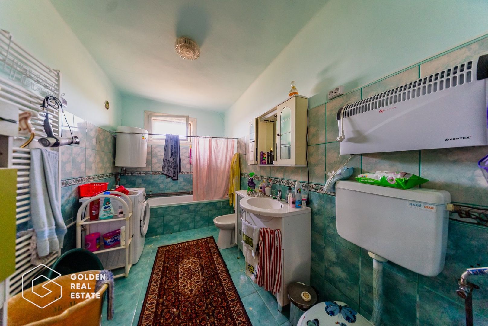 Casa situata in comuna Seitin, la cheie - Poză 21