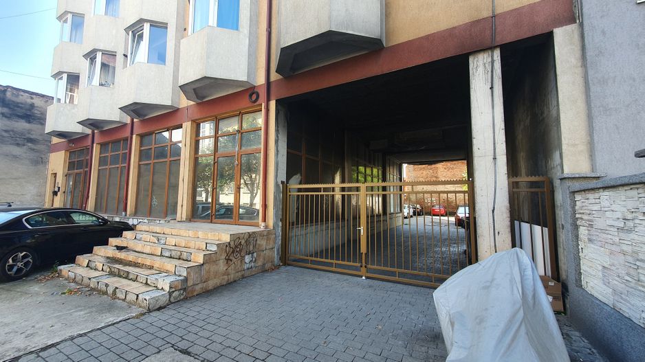 Spatiu Comercial de vanzare sau inchiriere Solaris - Poză 2