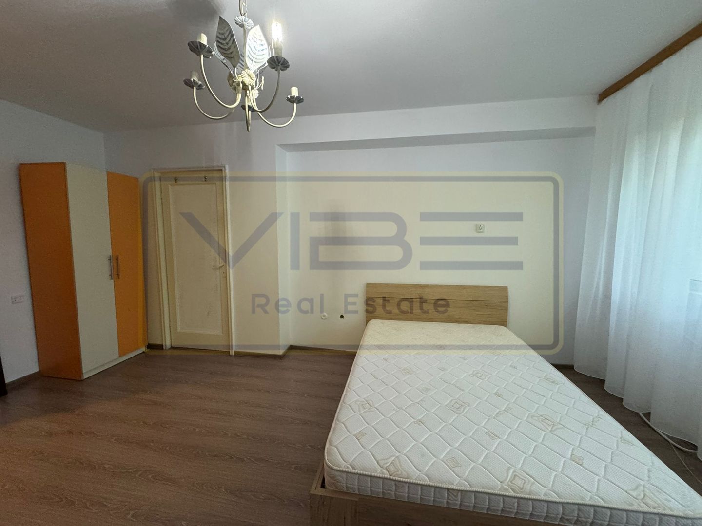 Apartament 2 camere decomandat Copou Gaudeamus - Poză 4